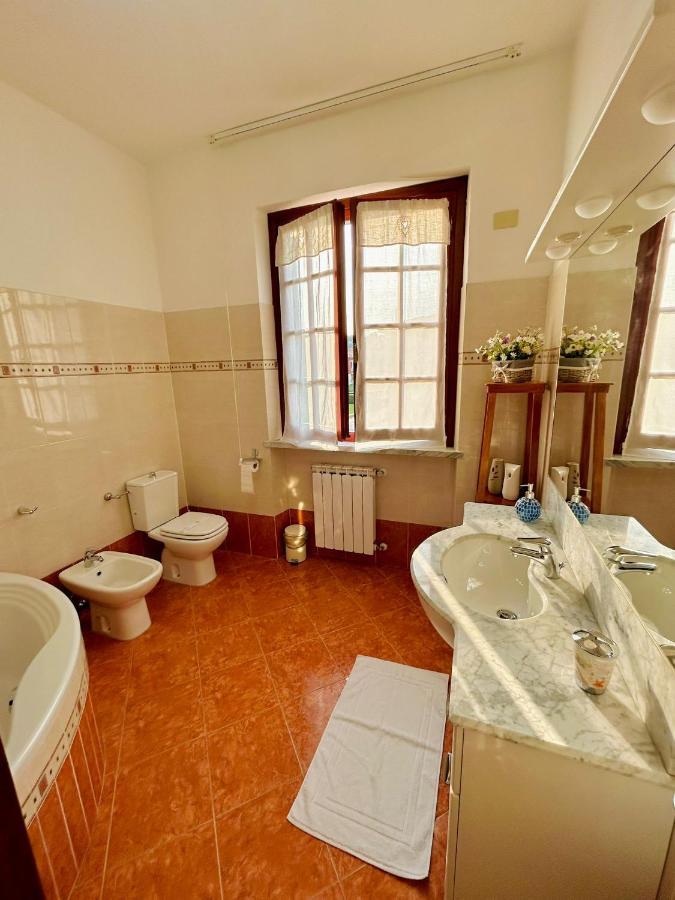 La Casa Del Tiglio Apartment Sarzana Ngoại thất bức ảnh